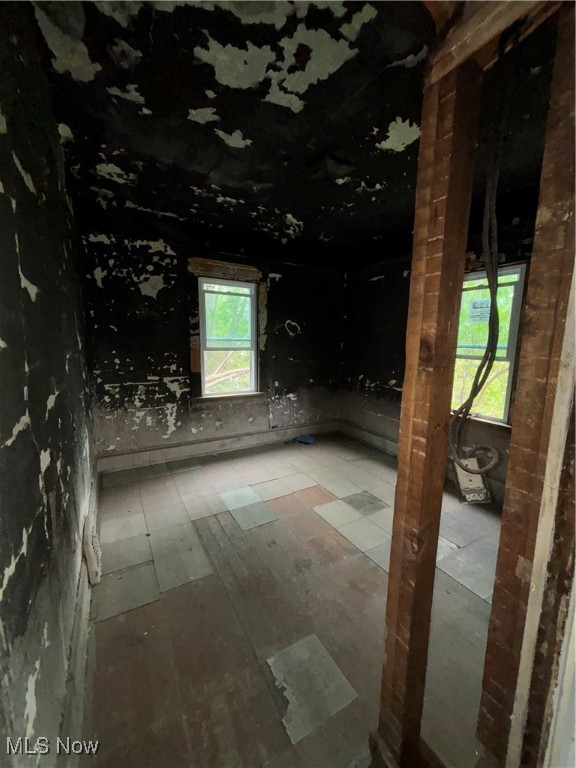 Elworthy Helwick Companys Hm - Residential