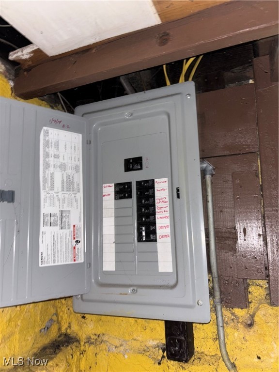 Elworthy Helwick Companys Hm - Residential