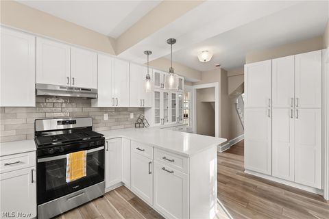 Tiny photo for 1472 Belle Avenue, Lakewood, OH 44107 (MLS # 5189755)