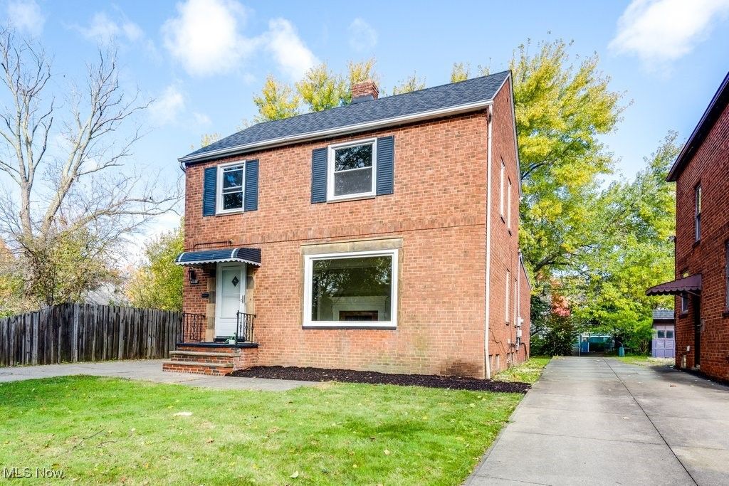 Photo of 4015 Bayard Rd, South Euclid, OH 44121 (MLS # 5169140)