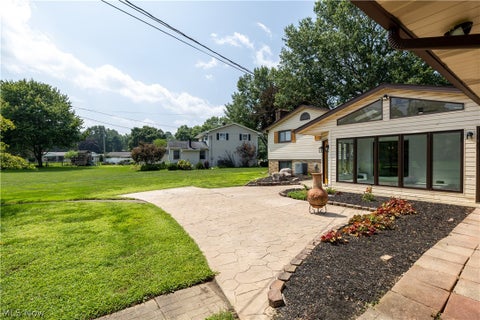 Tiny photo for 1133 3rd Street SW, New Philadelphia, OH 44663 (MLS # 5240475)