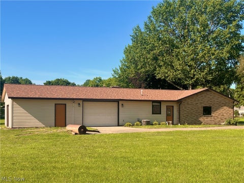 Tiny photo for 1133 3rd Street SW, New Philadelphia, OH 44663 (MLS # 5240475)