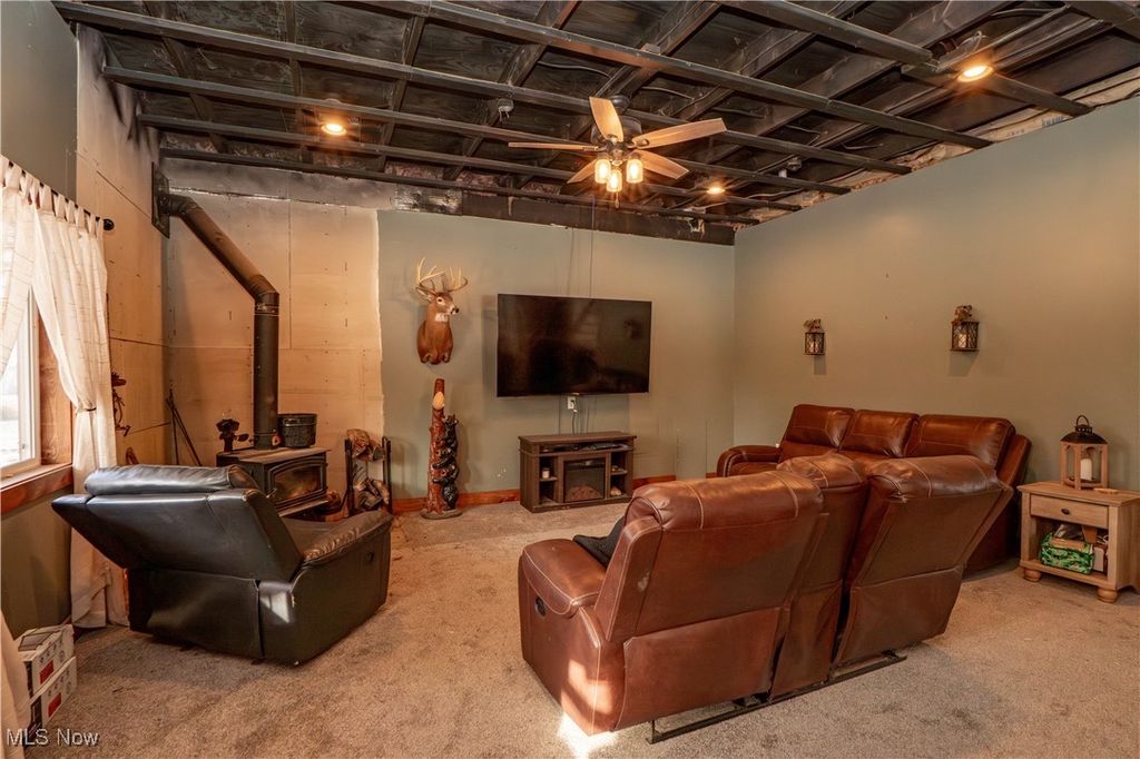 Photo of 8178 Navarre Road SW, Massillon, OH 44646 (MLS # 5183299)