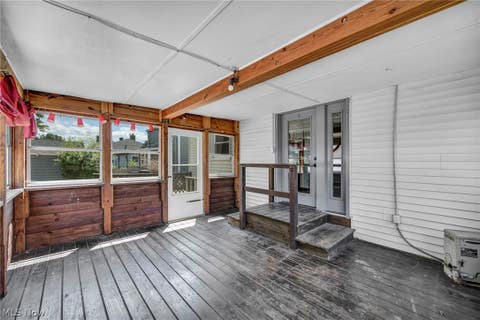 Tiny photo for 517 Gulf Road, Elyria, OH 44035 (MLS # 5220636)