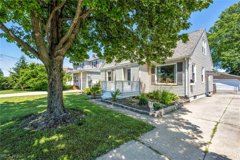 Tiny photo for 517 Gulf Road, Elyria, OH 44035 (MLS # 5220636)