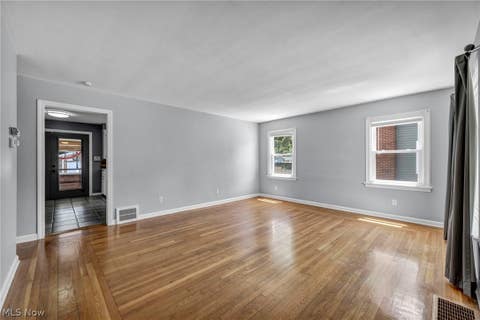 Tiny photo for 517 Gulf Road, Elyria, OH 44035 (MLS # 5220636)