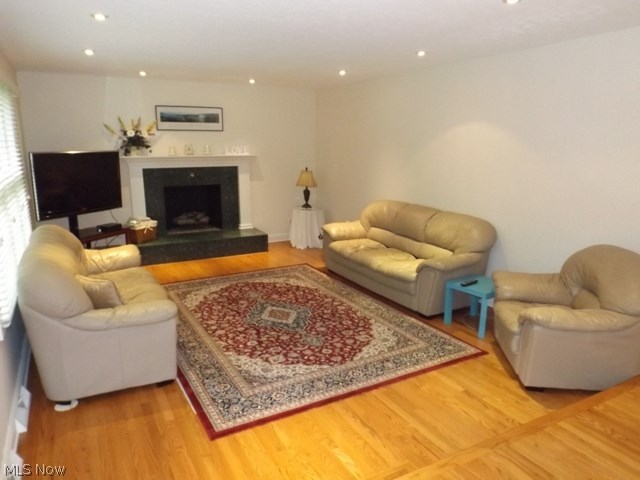 Hawthorn - Residential