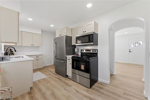 Tiny photo for 4871 15th Street SW, Canton, OH 44710 (MLS # 5202749)