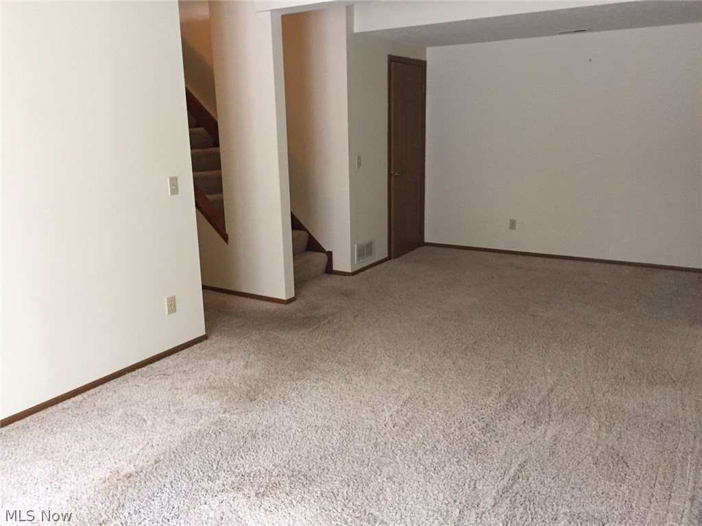 Country Scene Condo - Residential