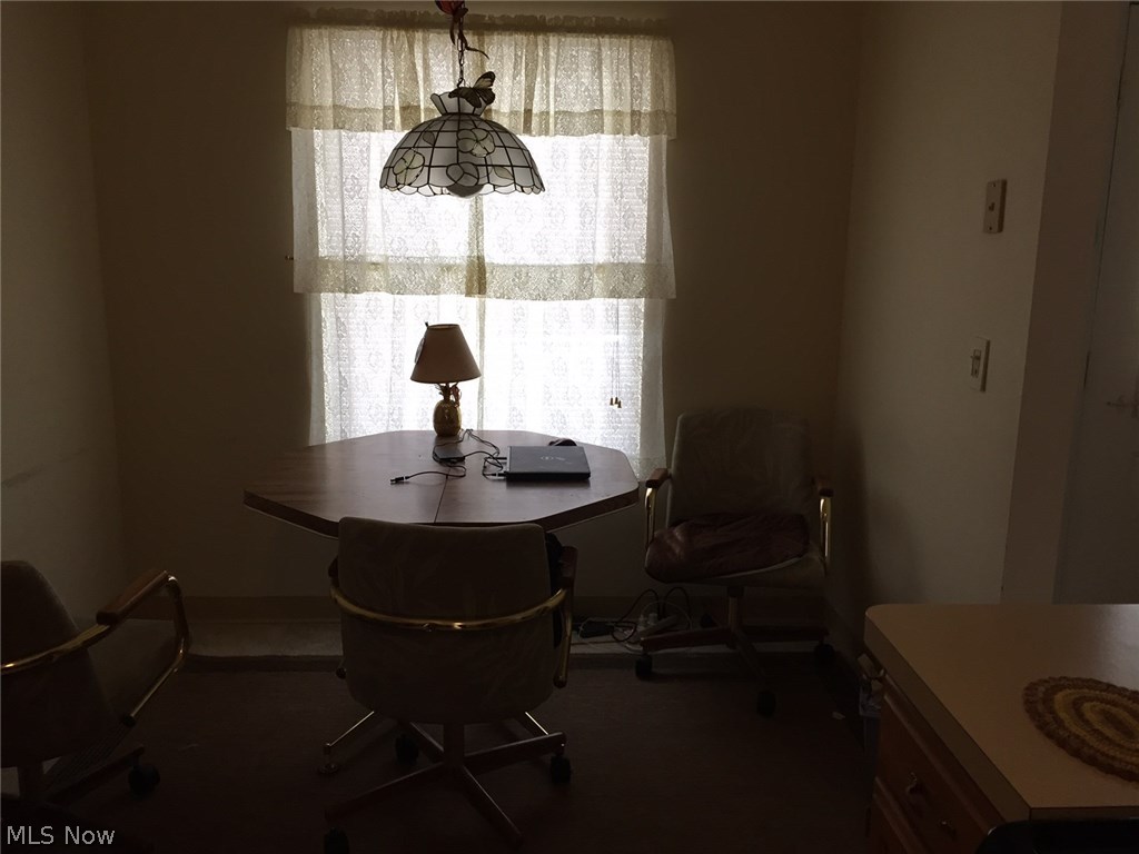 Country Scene Condo - Residential