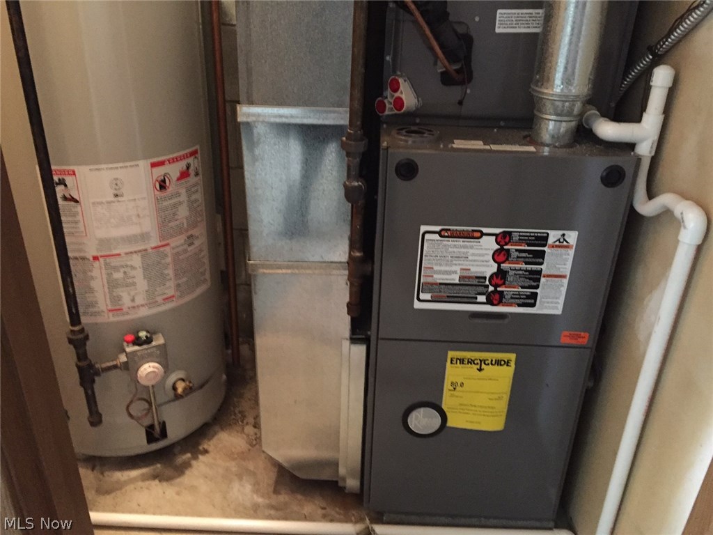 Country Scene Condo - Residential