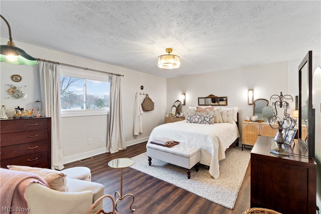 Halle Estates Sub - Residential