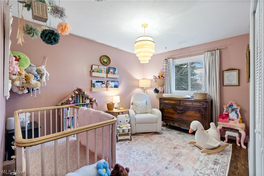 Halle Estates Sub - Residential