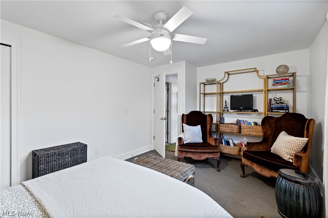 Halle Estates Sub - Residential