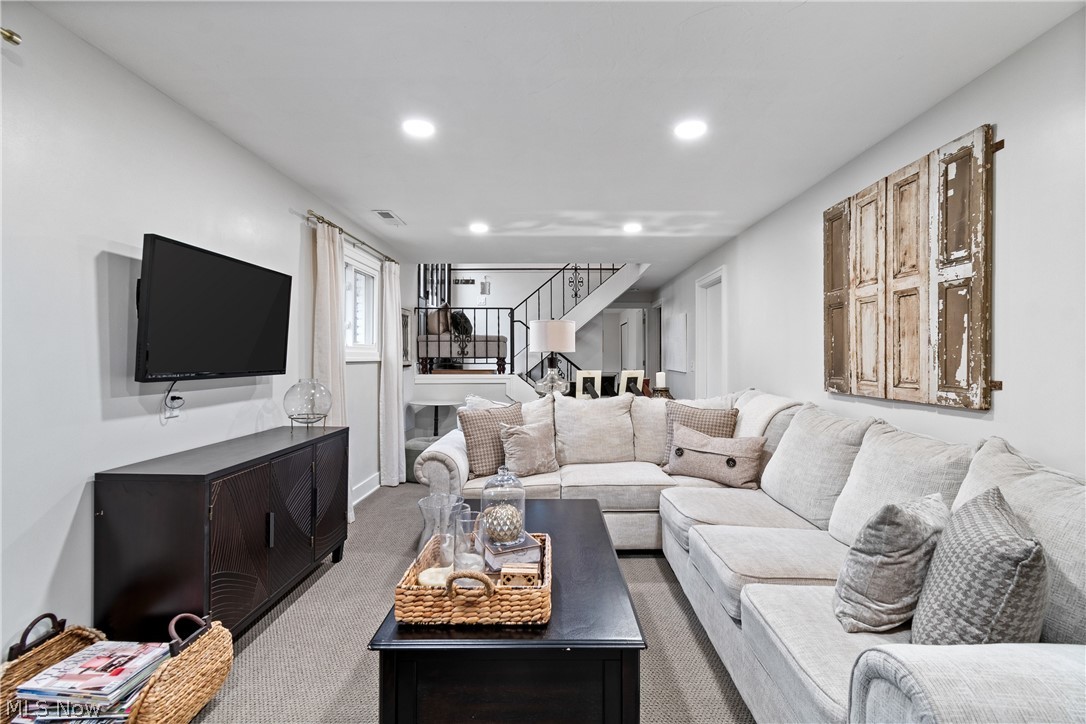 Halle Estates Sub - Residential