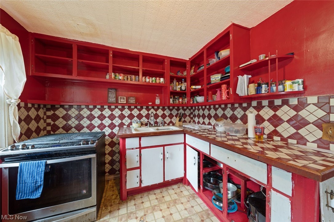 Maple Heights 04 - Residential