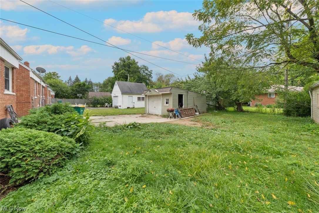 Maple Heights 04 - Residential