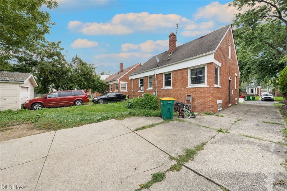 Maple Heights 04 - Residential