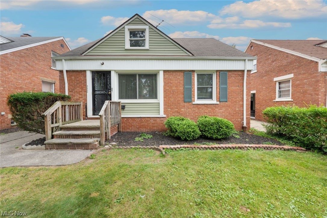 Maple Heights 04 - Residential