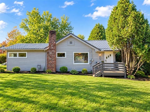 Photo of 14794 Briarwood Road, Newbury, OH 44065 (MLS # 5252495)