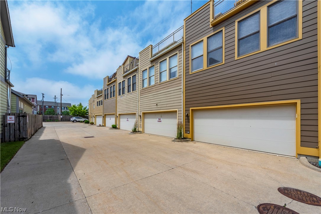 Rockport Square Ph 01a - Residential