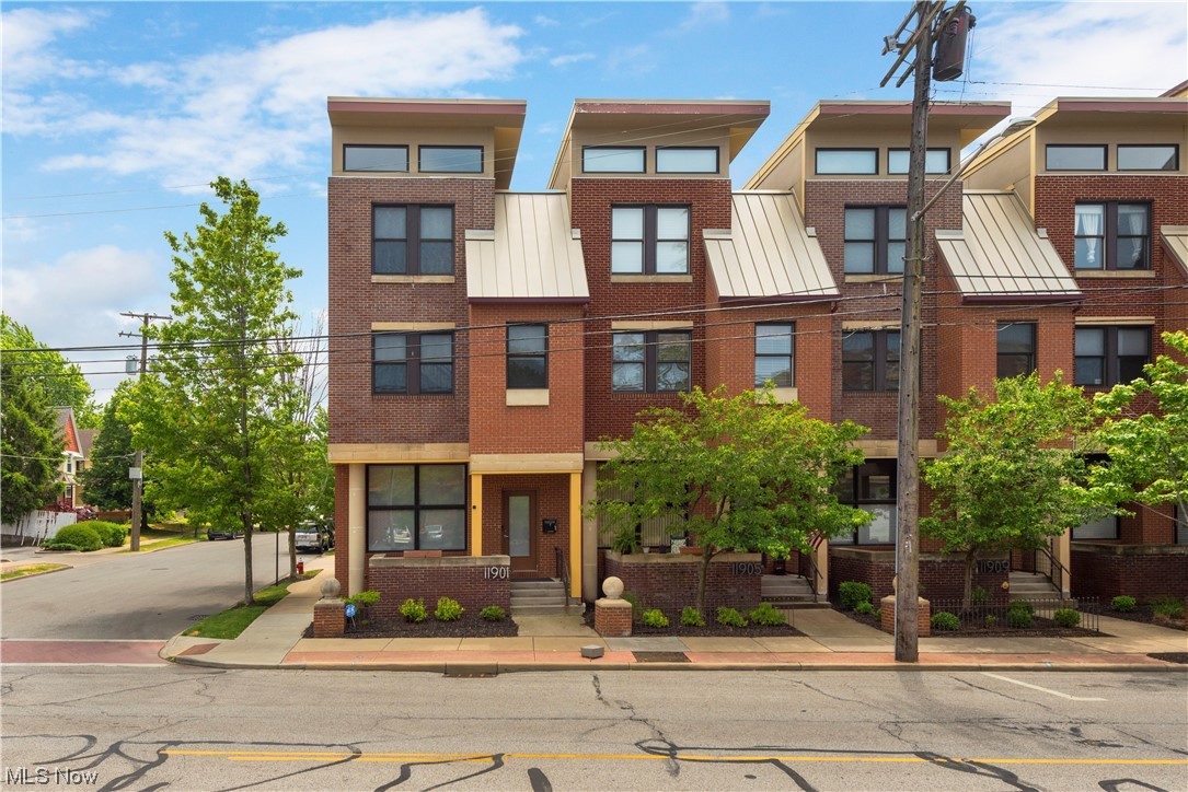 Rockport Square Ph 01a - Residential