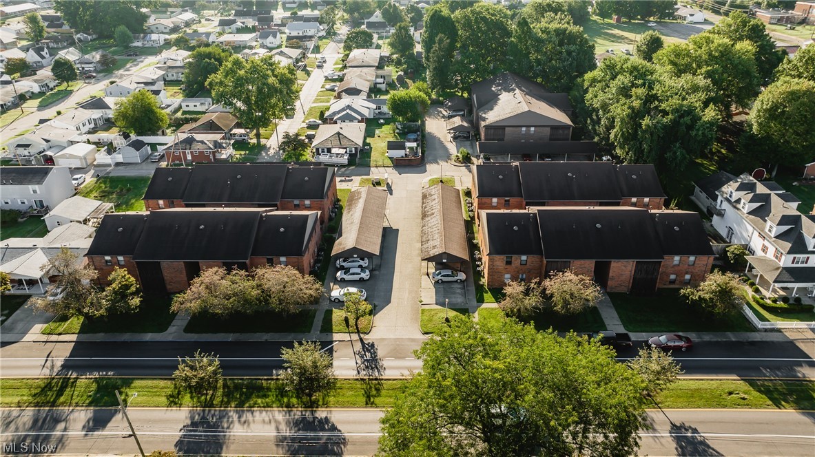 Wonderful opportunity to own two highly established apartment complexes. ( Ashby Glenn & Tremont) One unit is located in upper Vienna and the other in Central Parkersburg. These units are all brick and come with covered parking for tenants and extra parking for guests.