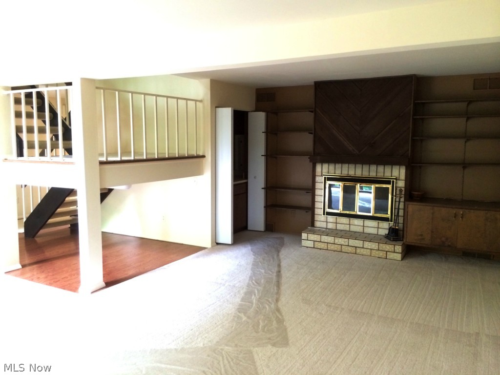 Hampton Woods - Residential