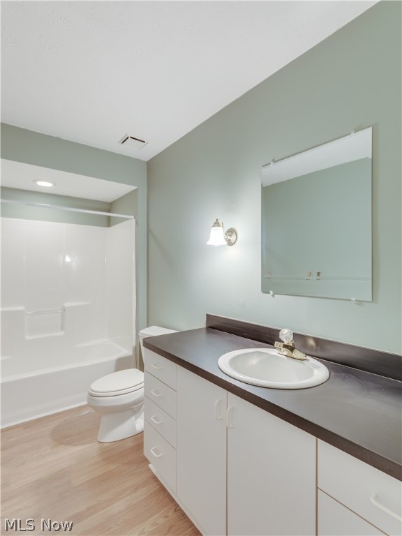 Shady Hollow Condominiums - Residential