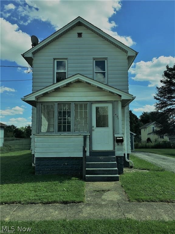 Two bedroom and two bath home for rent. First month, last month and security deposit required. Application required. There is a $300.00 non refundable pet deposit per pet. HOME SECURITY IS LEASED