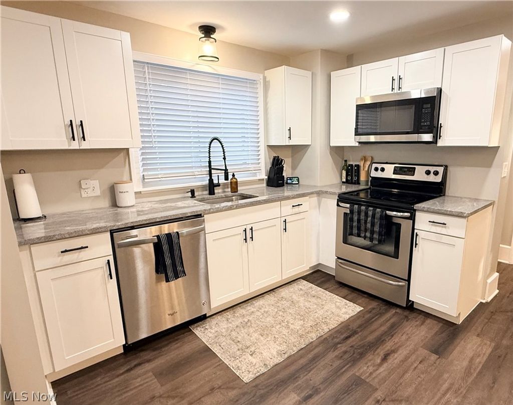 Photo of 729 4th Street NW, New Philadelphia, OH 44663 (MLS # 5210758)