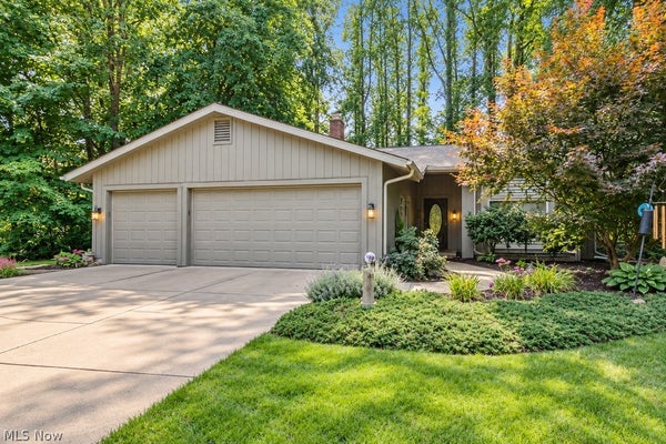 5842 TANAGER CT, MENTOR, OH 44060 - Image abcba5283f4ca42ff1380e27f2fd8b58/4178708176