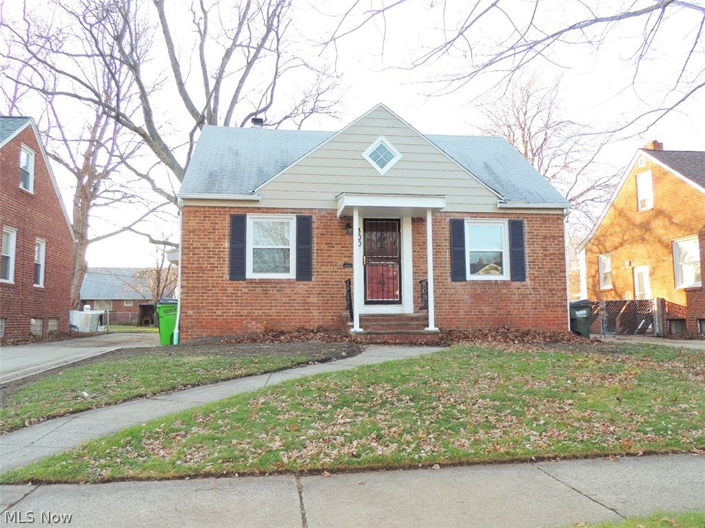 Euclid 19 - Residential Lease