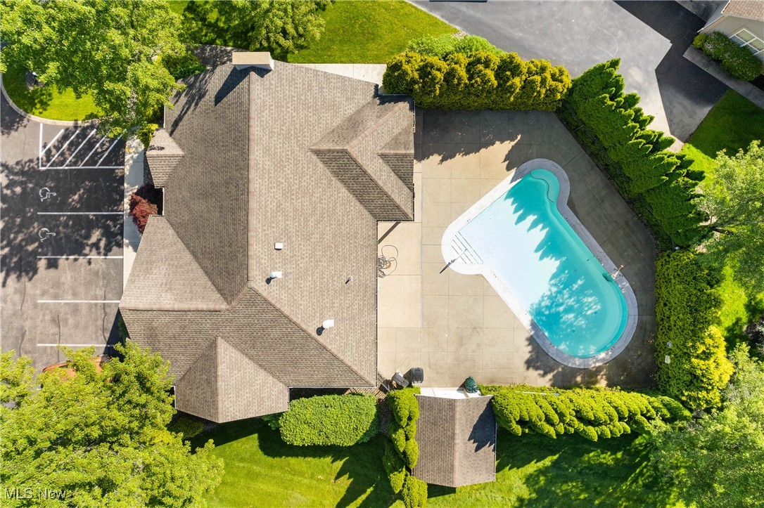 1401 Willow Brook Drive, Warren, Ohio image 28