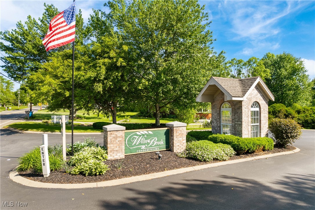 1401 Willow Brook Drive, Warren, Ohio image 29