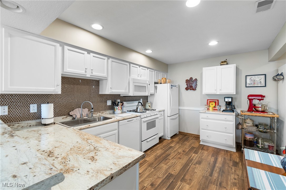 1401 Willow Brook Drive, Warren, Ohio image 3