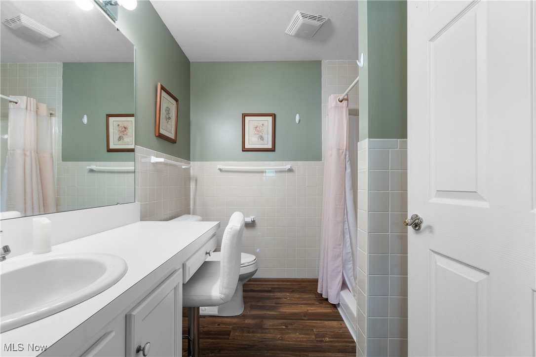 1401 Willow Brook Drive, Warren, Ohio image 16