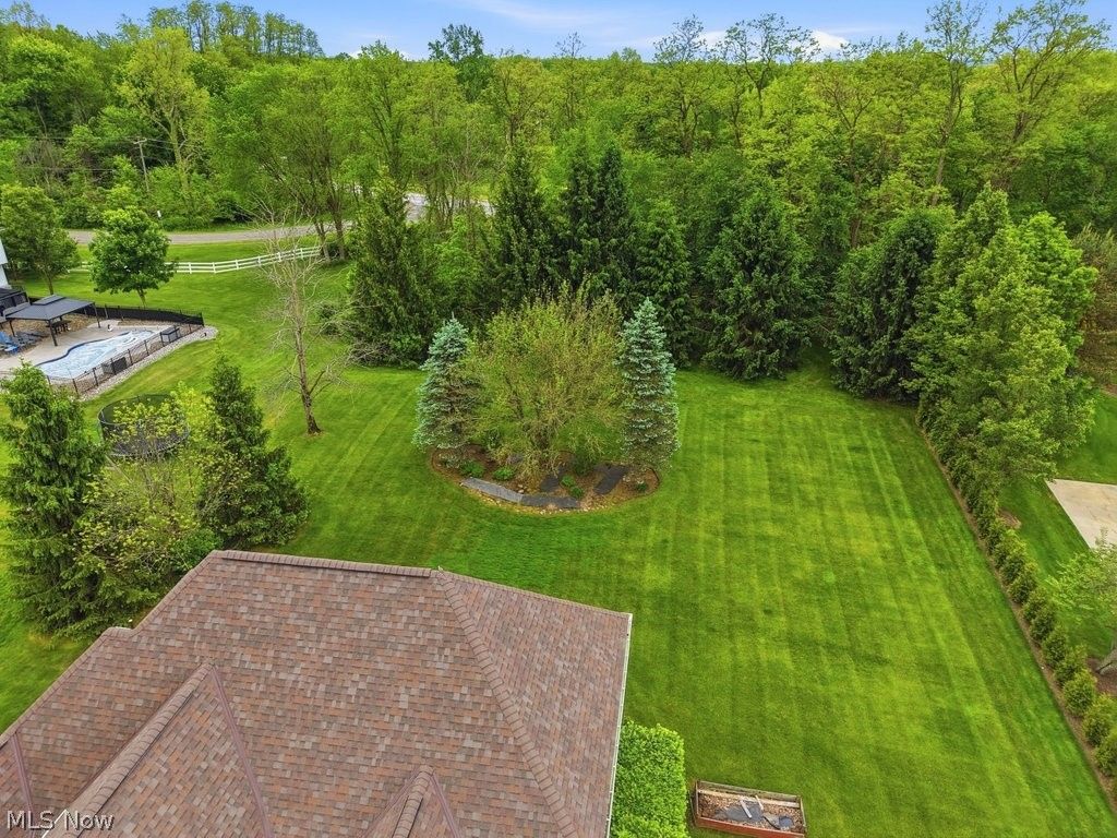 Photo of 8428 Evergreen Drive, Northfield, OH 44067 (MLS # 5211501)