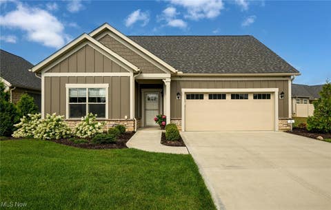 Photo for 242 Elm Lane