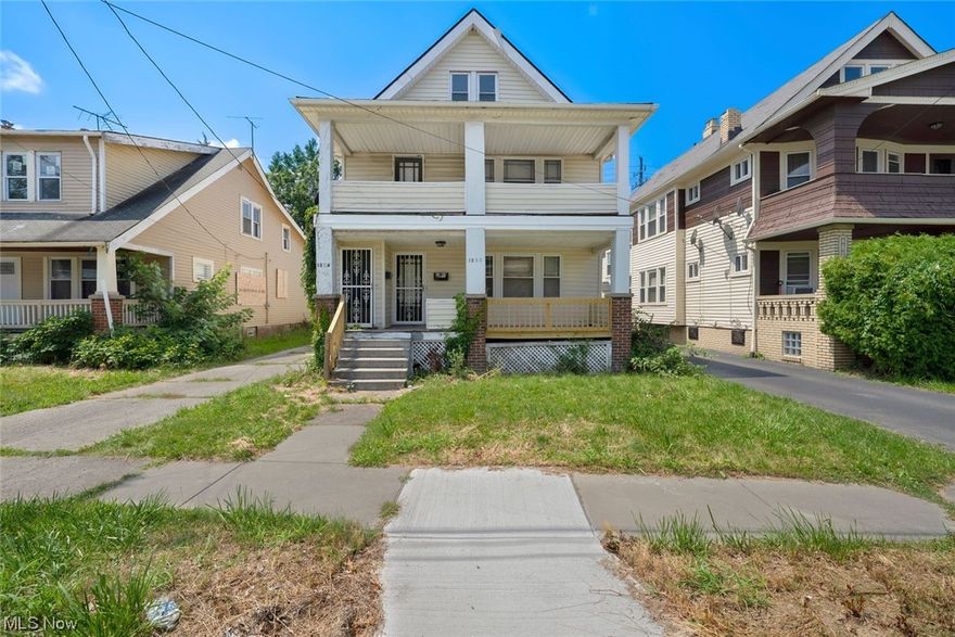 Are you in search of the perfect investment opportunity or a place to call home? Look no further than our amazing turnkey duplex! 
Investors seeking cash flow: For investors, the duplex offers an excellent opportunity to generate consistent rental income. With the potential to earn around $1,200 per unit, or for those looking to live in one unit while renting out the other. Featuring two units, this duplex is ready for immediate occupancy with an unfinished attic that you could add additional living space to. Each unit is designed to maximize comfort and functionality, ensuring a seamless living experience for tenants. From modern amenities to stylish finishes, this property has it all.