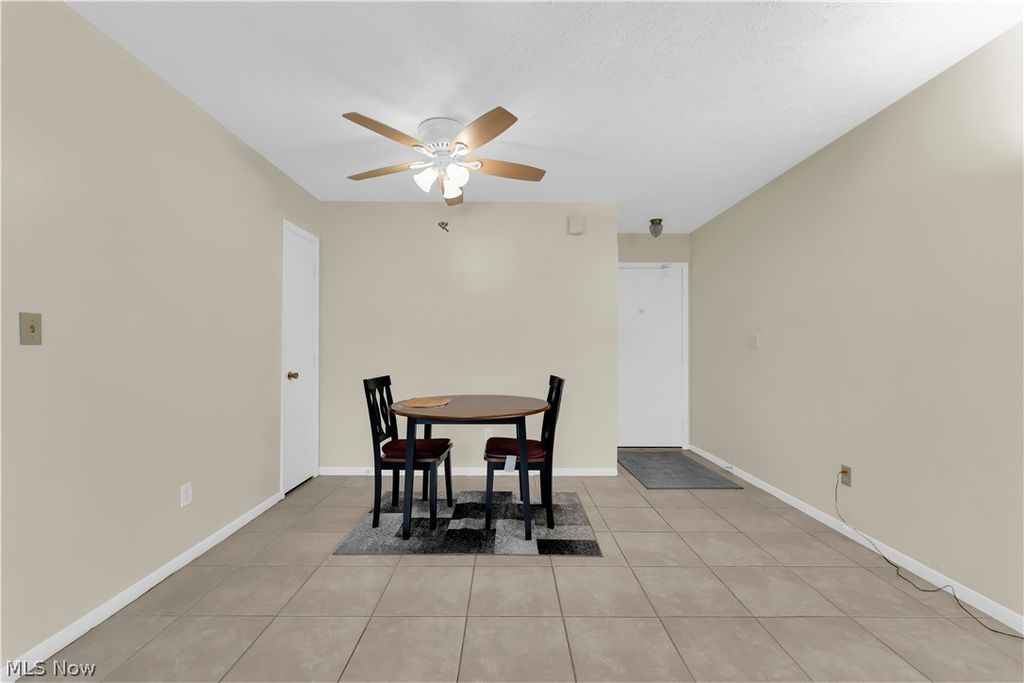 Photo of 985 Canyon View Road #108-D, Northfield, OH 44067 (MLS # 5187307)