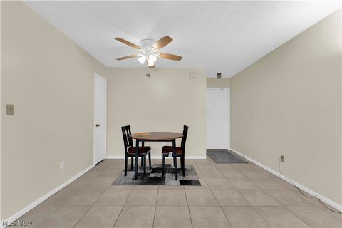 Tiny photo for 985 Canyon View Road #108-D, Northfield, OH 44067 (MLS # 5187307)