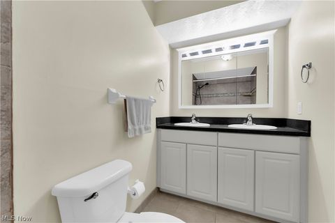 Tiny photo for 985 Canyon View Road #108-D, Northfield, OH 44067 (MLS # 5187307)