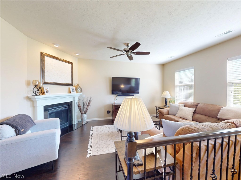 Pointe/Sterling Lakes Ph 01 Repla - Residential