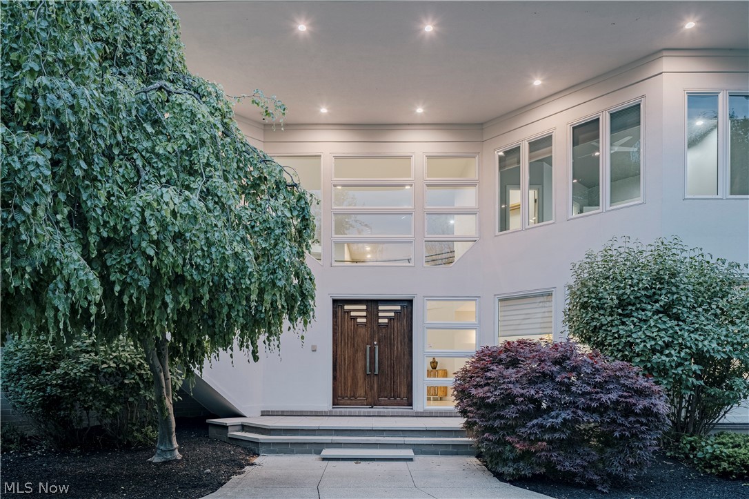 25 River Mountain Drive