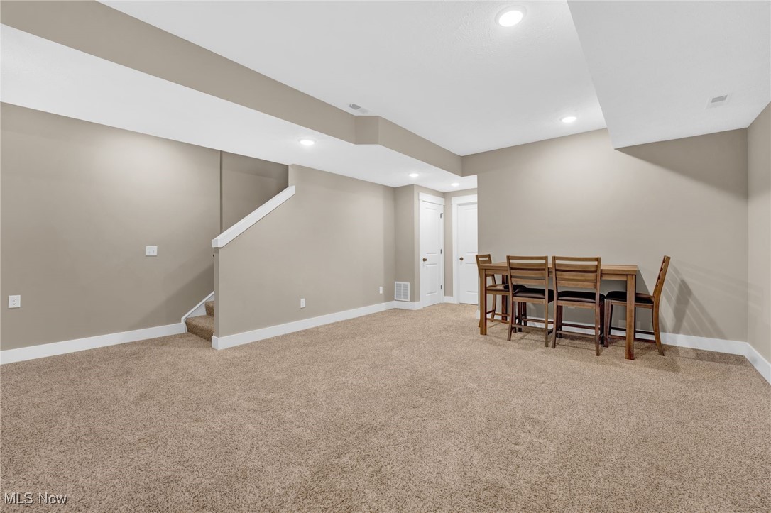 Mills Pointe Clstr Home Sub - Residential