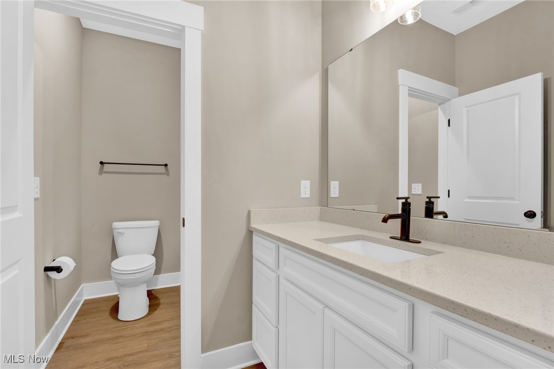 Mills Pointe Clstr Home Sub - Residential