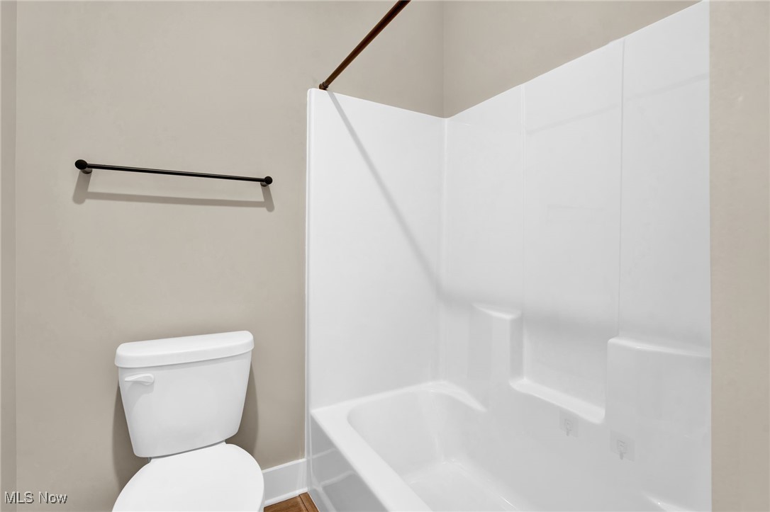 Mills Pointe Clstr Home Sub - Residential