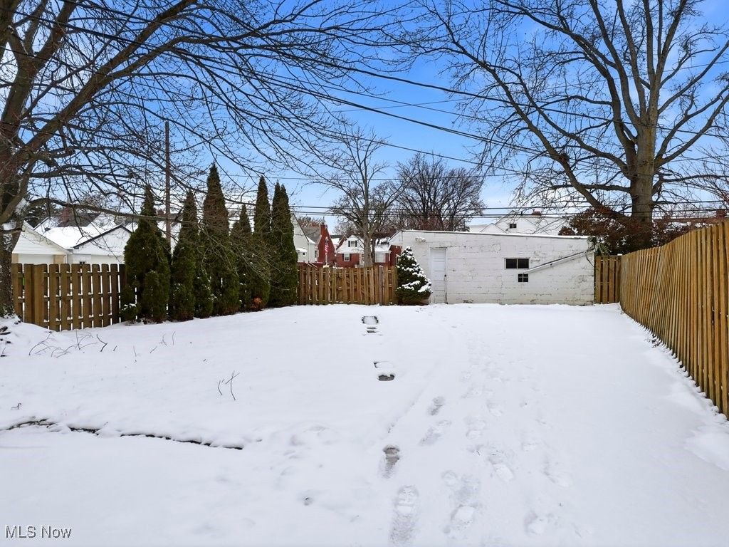 Photo of 5140 E 117th Street, Garfield Heights, OH 44125 (MLS # 5176997)