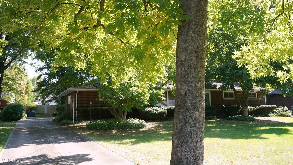 422 Fernwood Avenue, Tallmadge, Ohio image 3